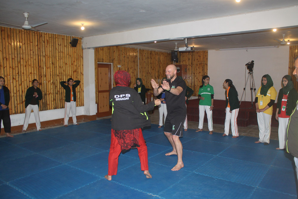 UK based martial arts expert – Earl Jesse conducts 15-day training camp